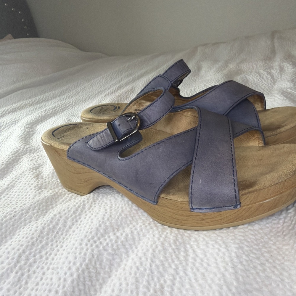 blue Dansko Sela wedge sandals 39/8.5
